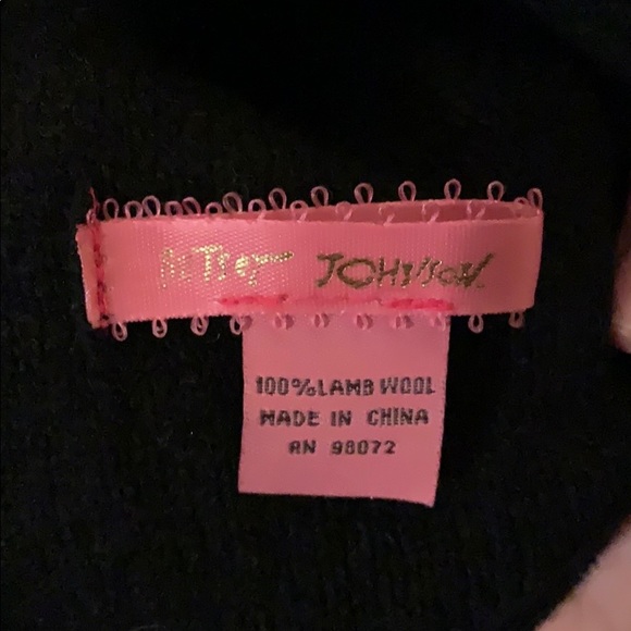 Betsey Johnson wool hat - Picture 3 of 3